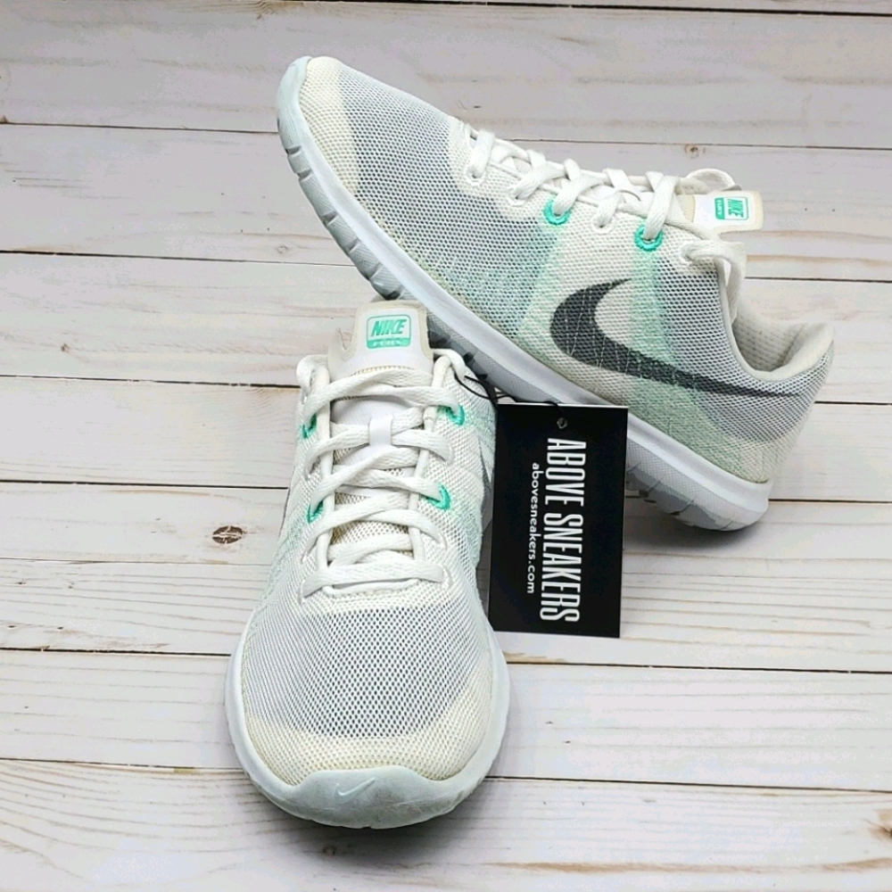 NIKE FLEX FURY WOMEN SHOES